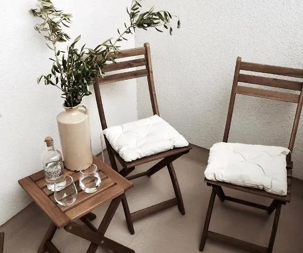 לינה וארוחת בוקר Lo͝or Luxury סטוברץ