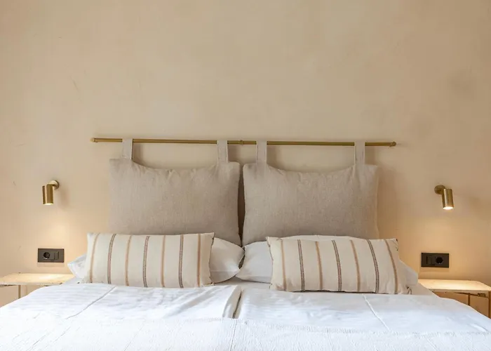 Lo͝or Luxury לינה וארוחת בוקר 4*