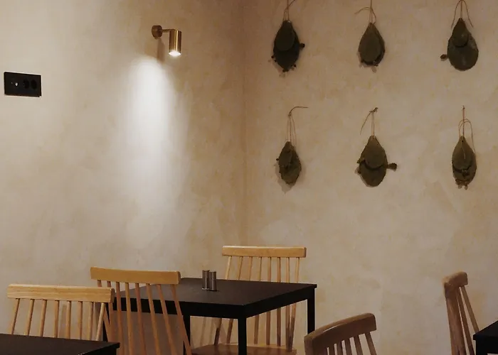 לינה וארוחת בוקר Lo͝or Luxury סטוברץ