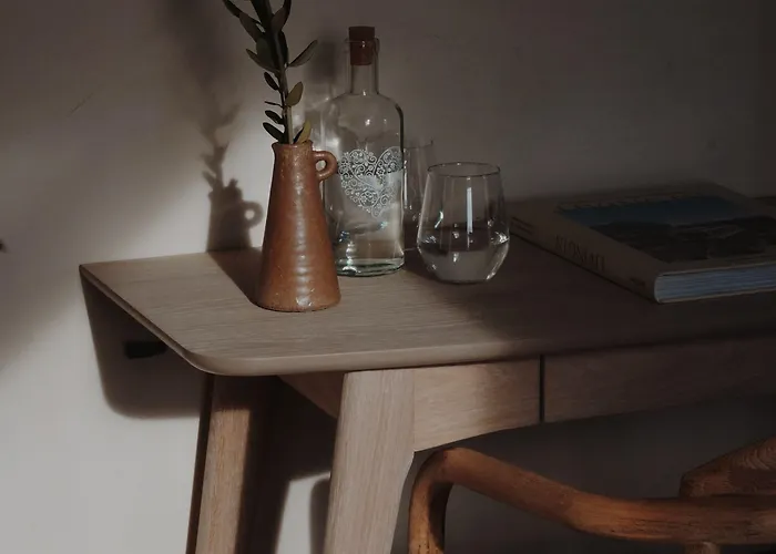 לינה וארוחת בוקר Lo͝or Luxury 4*